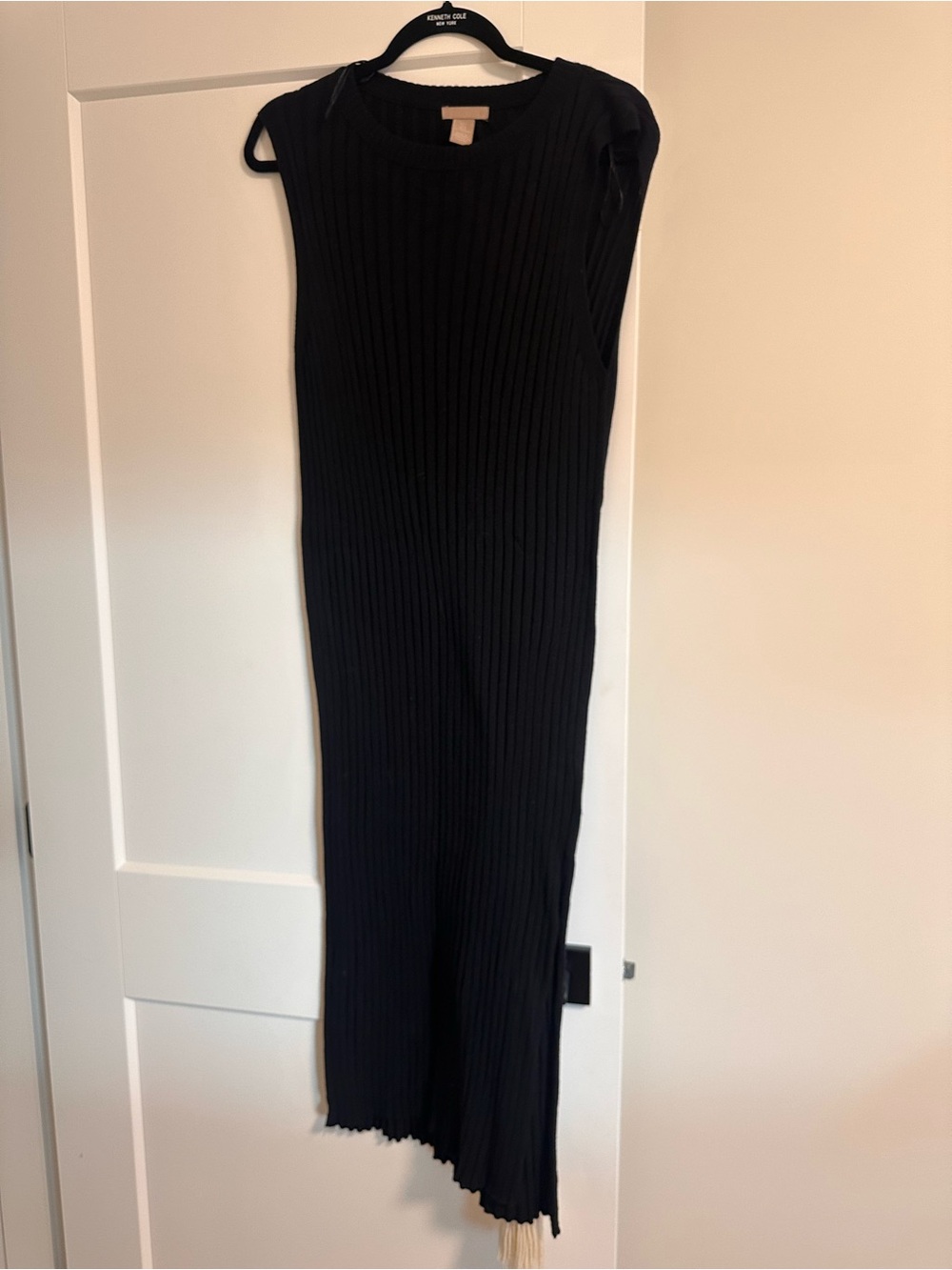 H&M Black Ribbed Sleeveless Maxi Dress
